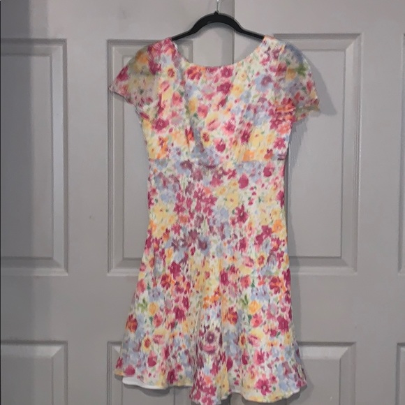 Kay Unger Dresses & Skirts - Kay Unger Evening Floral Print Dress Size 4